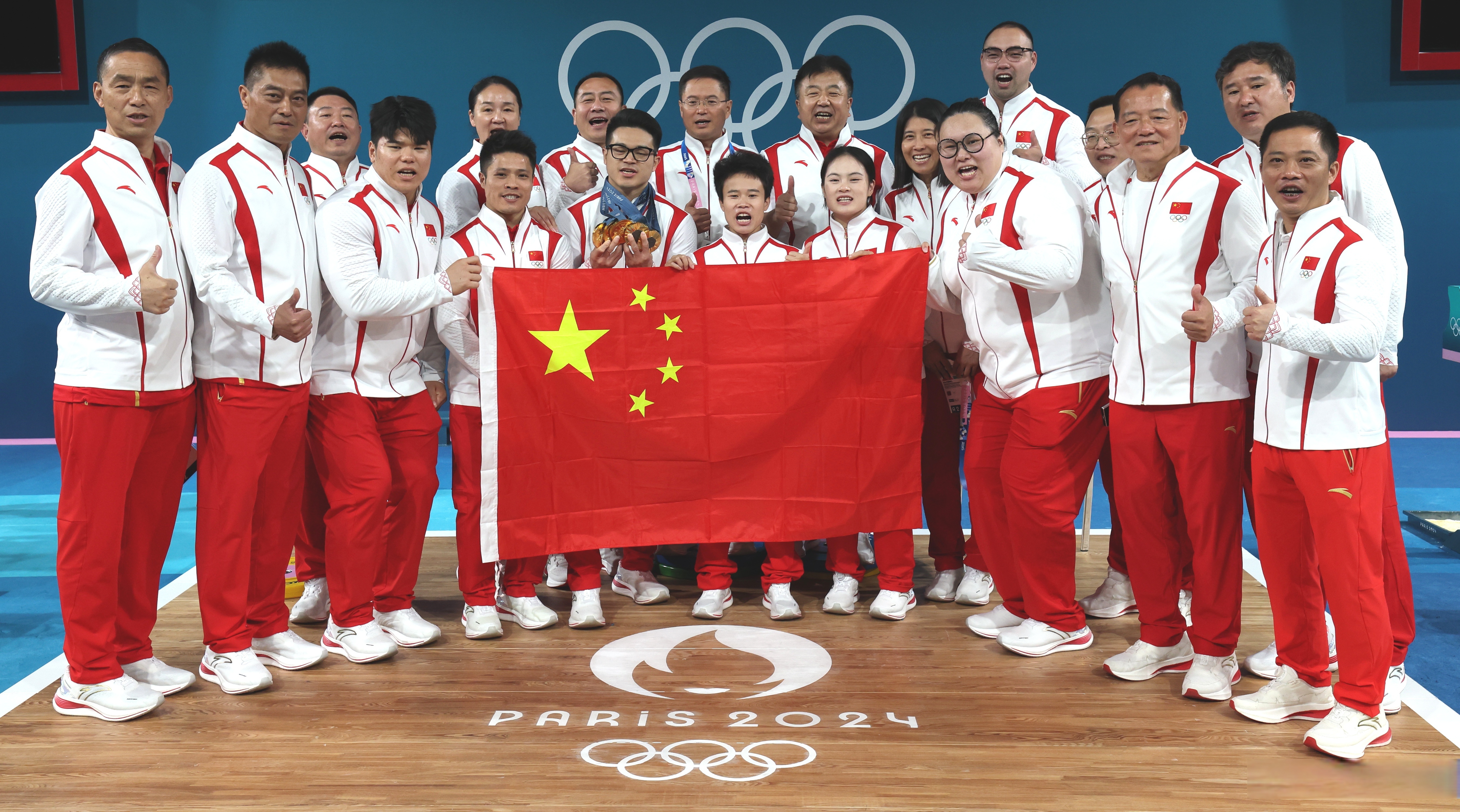 关于中国队员表现抢眼，勇夺头名的信息