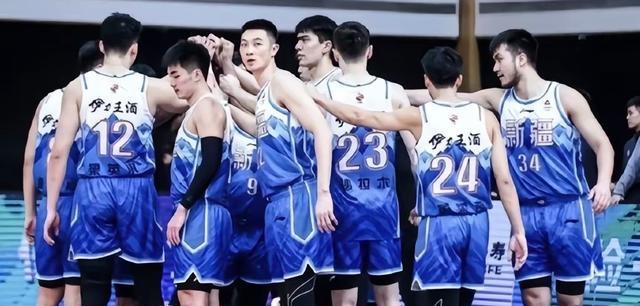 九游体育网页版入口-关于新疆男篮教练组解读对手战术，研究对策！的信息